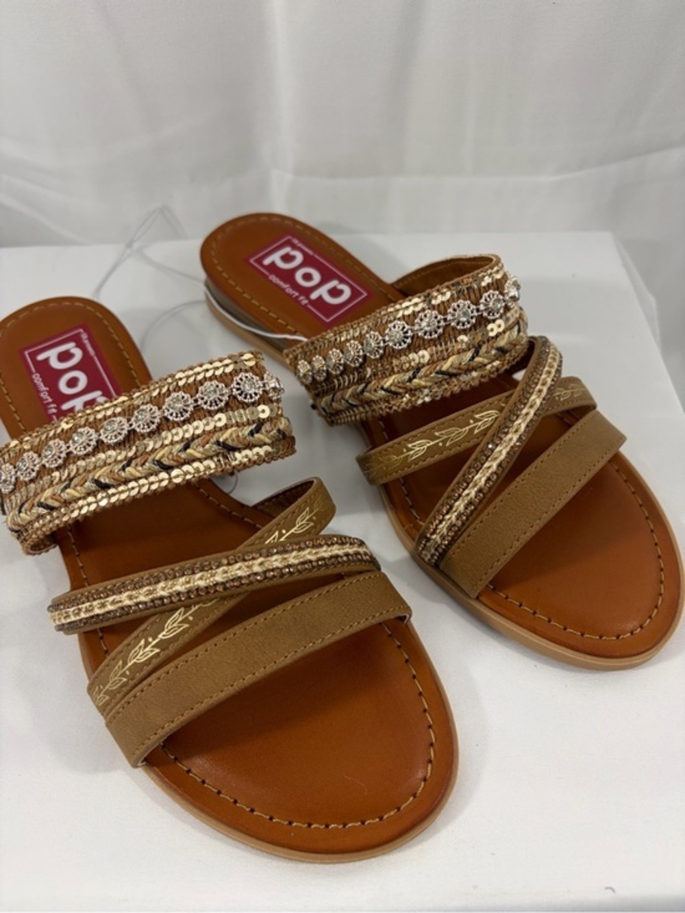NWT pop Women’s Size 7 Gold Silver Braided Sequin Slide Sandals